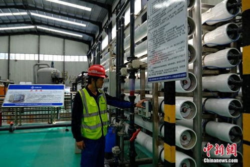 走進天山，探秘世界在建最長高速公路隧道——速美特